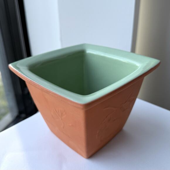 Wedgwood 'Sarah's Garden' Pot Terracotta & Green Small Plant Pot Planter Garden - Picture 6 of 8